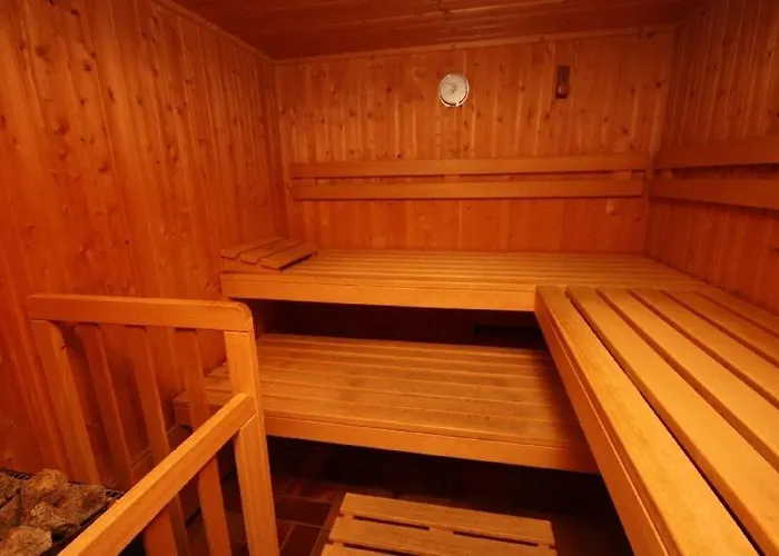 Maximilian Mit Balkon *